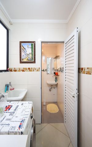 Apartamento à venda com 70m², 2 quartos e 1 vaga Apartamento à venda com 70m², 2 quartos e 1 vagaÁrea de Serviço