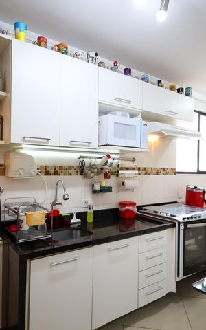 Apartamento à venda com 70m², 2 quartos e 1 vaga Apartamento à venda com 70m², 2 quartos e 1 vagaCozinha