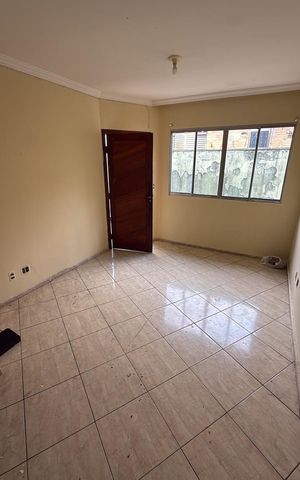 Casa para alugar com 60m², 2 quartos e 1 vaga Casa para alugar com 60m², 2 quartos e 1 vagaSala