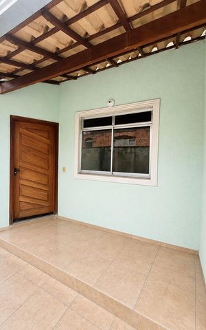 Casa para alugar com 60m², 2 quartos e 1 vaga Casa para alugar com 60m², 2 quartos e 1 vagaÁrea externa
