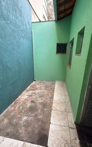 Casa para alugar com 60m², 2 quartos e 1 vaga Casa para alugar com 60m², 2 quartos e 1 vagaÁrea de serviço