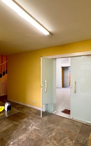 Casa à venda com 190m², 3 quartos e 1 vaga