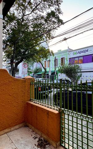 Casa à venda com 190m², 3 quartos e 1 vaga
