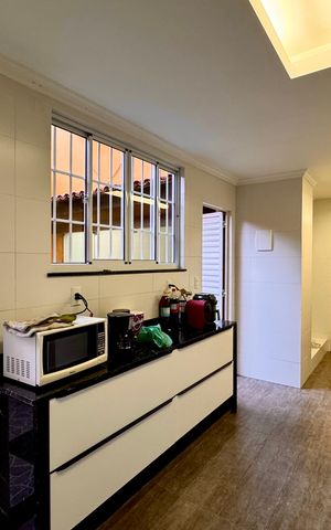 Casa à venda com 190m², 3 quartos e 1 vaga