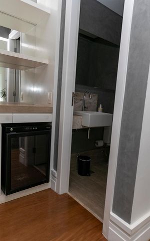 Apartamento para alugar com 157m², 3 quartos e 3 vagas Apartamento para alugar com 157m², 3 quartos e 3 vagasLAVABO