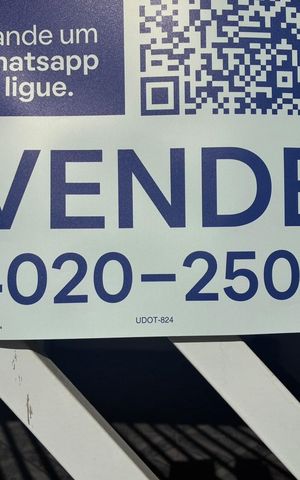 Casa à venda com 111m², 4 quartos e 2 vagas Casa à venda com 111m², 4 quartos e 2 vagasPlaca código UDOT-824