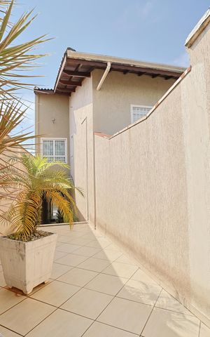 Casa para alugar com 200m², 3 quartos e 1 vagaÁrea comum