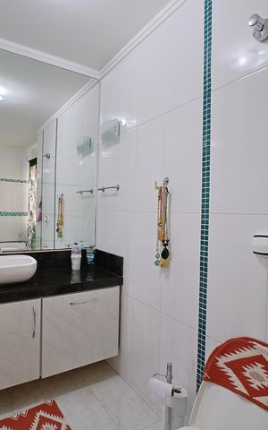 Casa para alugar com 200m², 3 quartos e 1 vagaBanheiro da Suíte