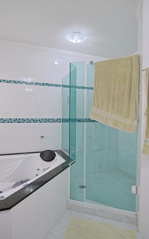 Casa para alugar com 200m², 3 quartos e 1 vagaBanheiro da Suíte