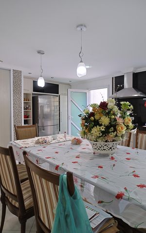 Casa para alugar com 200m², 3 quartos e 1 vagaSala de jantar