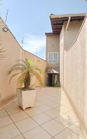 Casa para alugar com 200m², 3 quartos e 1 vagaÁrea comum