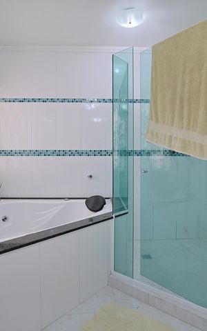 Casa para alugar com 200m², 3 quartos e 1 vagaBanheiro da Suíte
