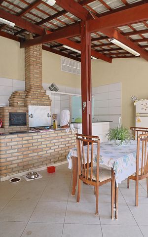 Casa para alugar com 200m², 3 quartos e 1 vagaÁrea comum