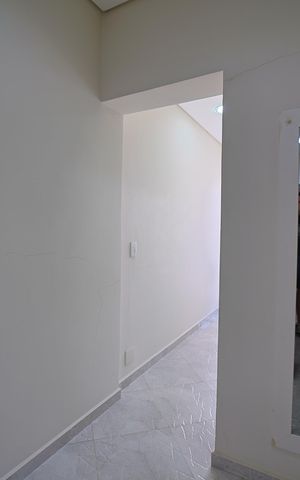 Casa para alugar com 200m², 3 quartos e 1 vagaCorredor