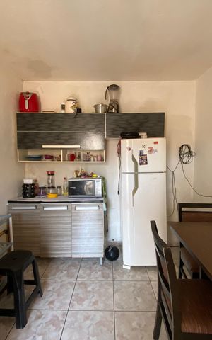 Casa à venda com 100m², 7 quartos e 6 vagas