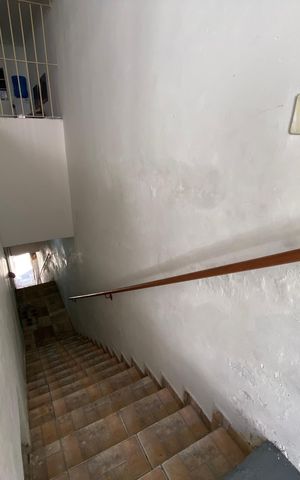 Casa à venda com 100m², 7 quartos e 6 vagas