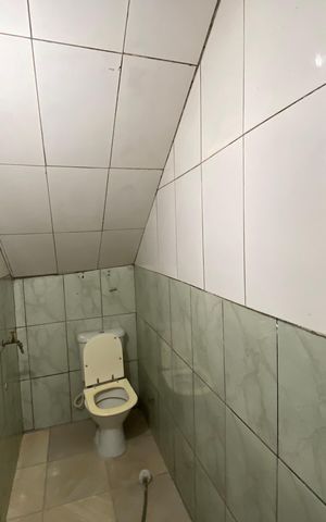 Casa à venda com 100m², 7 quartos e 6 vagas