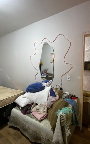 Casa à venda com 100m², 7 quartos e 6 vagas Casa à venda com 100m², 7 quartos e 6 vagasQuarto de serviço