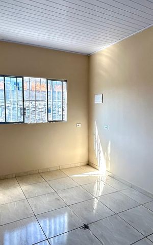 Casa para alugar com 63m², 2 quartos e 1 vaga Casa para alugar com 63m², 2 quartos e 1 vagaSala
