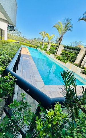 Apartamento para alugar com 112m², 2 quartos e 2 vagas Apartamento para alugar com 112m², 2 quartos e 2 vagasÁrea comum - Piscina