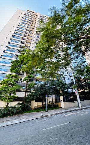 Apartamento para alugar com 112m², 2 quartos e 2 vagas Apartamento para alugar com 112m², 2 quartos e 2 vagasFachada do Prédio