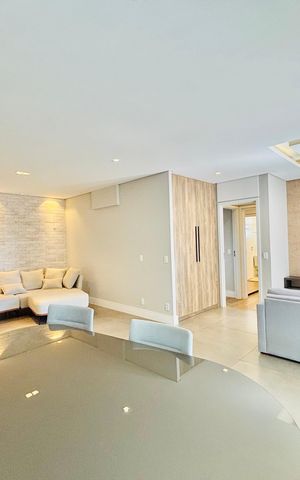 Apartamento para alugar com 112m², 2 quartos e 2 vagas Apartamento para alugar com 112m², 2 quartos e 2 vagasSala de Jantar