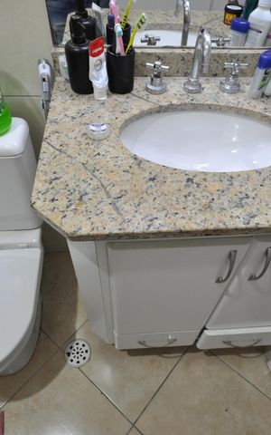 Casa à venda com 145m², 3 quartos e 3 vagasBanheiro da Suíte 1
