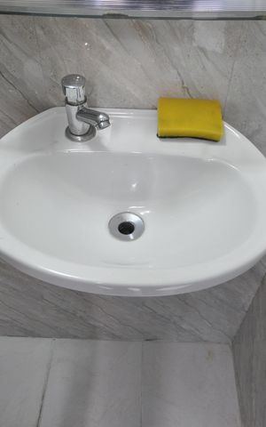Casa à venda com 145m², 3 quartos e 3 vagasLavabo 2