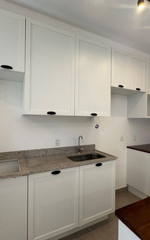 Apartamento à venda com 88m², 2 quartos e 2 vagasCozinha