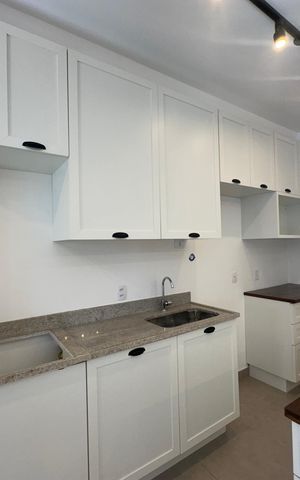 Apartamento à venda com 88m², 2 quartos e 2 vagasCozinha