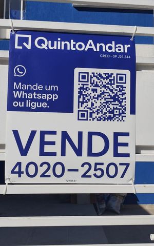 Apartamento à venda com 55m², 3 quartos e sem vaga Apartamento à venda com 55m², 3 quartos e sem vagaFachada