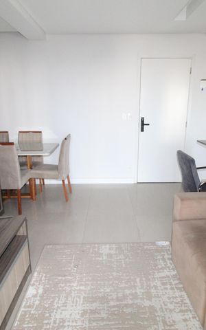 Apartamento para alugar com 63m², 2 quartos e 2 vagasSala