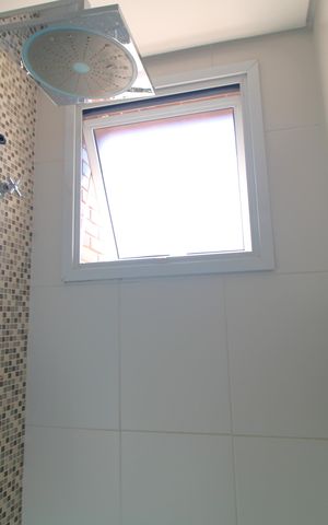 Apartamento à venda com 73m², 2 quartos e 2 vagasBanheiro da suíte