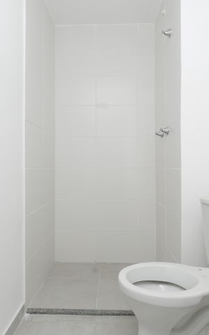 Apartamento à venda com 38m², 2 quartos e sem vaga Apartamento à venda com 38m², 2 quartos e sem vagaBanheiro