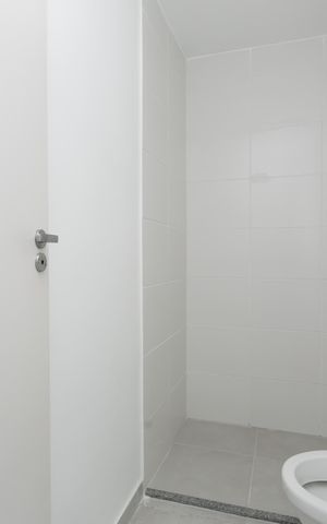 Apartamento à venda com 38m², 2 quartos e sem vaga Apartamento à venda com 38m², 2 quartos e sem vagaBanheiro