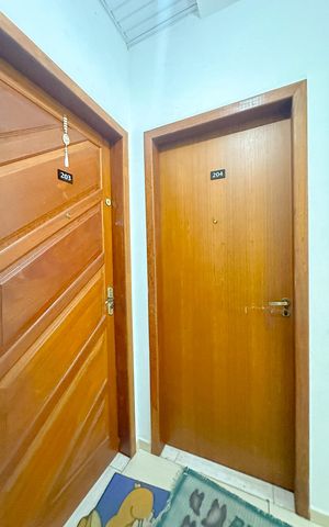 Apartamento para alugar com 64m², 2 quartos e 1 vagaHall social