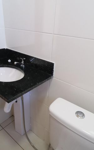 Apartamento para alugar com 57m², 2 quartos e 1 vagaBanheiro do Quarto 2