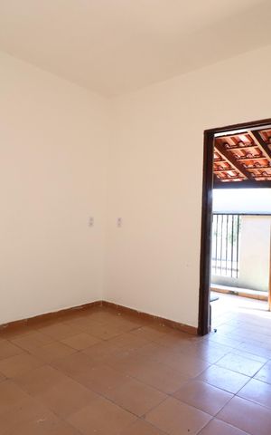 Casa para alugar com 150m², 2 quartos e 2 vagasSala