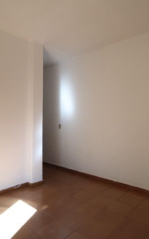 Casa para alugar com 150m², 2 quartos e 2 vagasSala