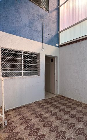 Casa para alugar com 158m², 5 quartos e 2 vagas Casa para alugar com 158m², 5 quartos e 2 vagasLavanderia / quintal