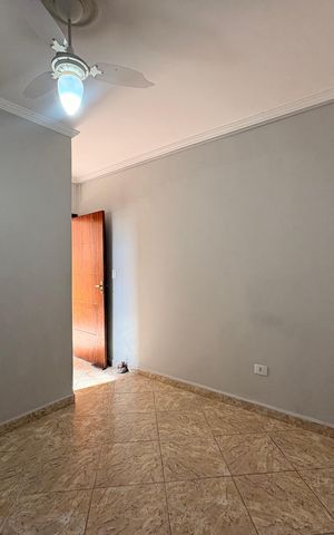 Casa para alugar com 158m², 5 quartos e 2 vagas Casa para alugar com 158m², 5 quartos e 2 vagasSuite