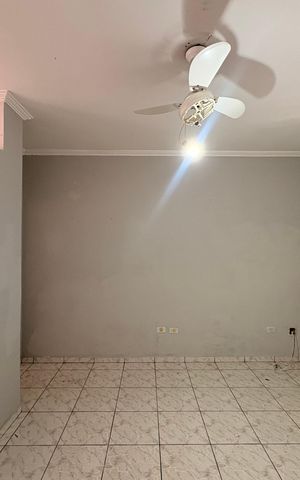 Casa para alugar com 158m², 5 quartos e 2 vagas Casa para alugar com 158m², 5 quartos e 2 vagasSala casa 2