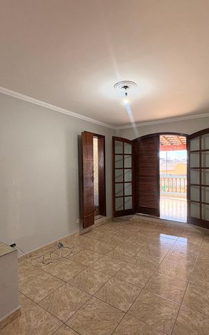 Casa para alugar com 158m², 5 quartos e 2 vagas Casa para alugar com 158m², 5 quartos e 2 vagasSuite 2