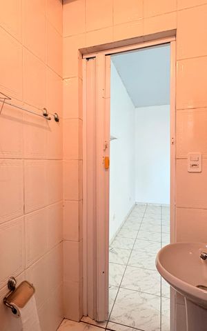 Casa para alugar com 158m², 5 quartos e 2 vagas Casa para alugar com 158m², 5 quartos e 2 vagasBanheiro suíte casa 2