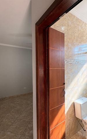 Casa para alugar com 158m², 5 quartos e 2 vagas Casa para alugar com 158m², 5 quartos e 2 vagasSuite