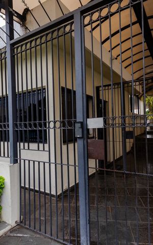 Apartamento à venda com 71m², 2 quartos e 1 vaga Apartamento à venda com 71m², 2 quartos e 1 vagaFachada