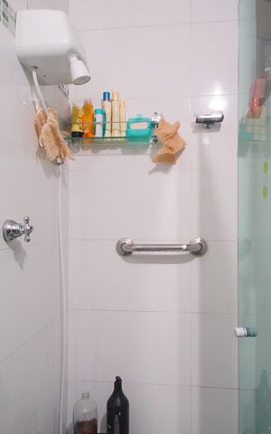 Apartamento à venda com 80m², 2 quartos e sem vagaBanheiro