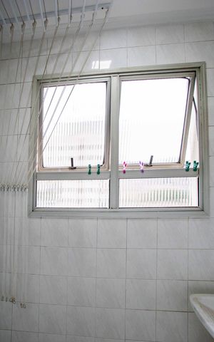 Apartamento à venda com 65m², 2 quartos e 1 vagaÁrea de Serviço