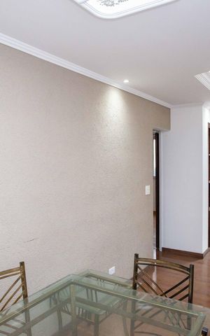 Apartamento à venda com 65m², 2 quartos e 1 vagaSala de Jantar