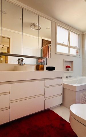 Apartamento para alugar com 172m², 3 quartos e 3 vagas Apartamento para alugar com 172m², 3 quartos e 3 vagasBanheiro suíte 2